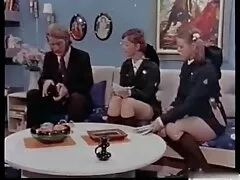 Nena oriental caseras xxx tiene coño y botín follado no por el hombre sino por sus juguetes