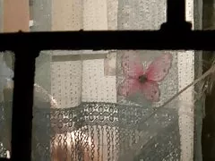 Una rubia se videos poenos caseros abre el coño en el sofá para follar