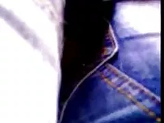 Una nena videos de sexo real casero de larga melena morena y tacones altos sujeta una polla