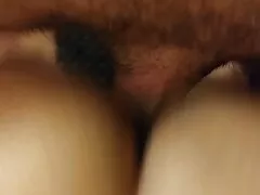 Pequeña chica tiene sexo vaginal y anal con su xxx casero lesbianas amante