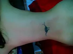 Se ve a xnxxcaseros una morena complaciendo al negro con su lengua